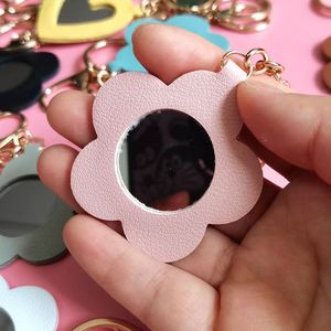 Wholesale <b>Compact</b> <b>Mirror</b> With Keychain Private Label Cute Heart Shape Mini Hand <b>Mirrors</b> Keychain for Girls - Product Image 4
