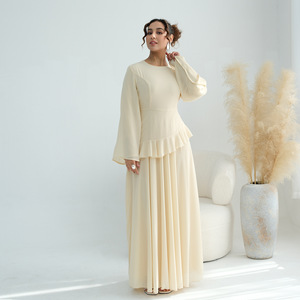 Abito Lungo Elegante da Donna con Maniche a Campana e Volant, in Chiffon Traspirante a Doppio Strato con Perle e Fodera, Ideale per Autunno e Primavera - Product Image 5