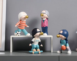 Decorazione per Soggiorno Kakizzy House, Statuetta di Ragazzo con Pallone <span class=keywords><strong>da</strong></span> Calcio, Top a Righe con Cappello, Accessorio per Camera <span class=keywords><strong>da</strong></span> Letto - Product Image 4