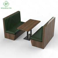 Ensemble de table à manger, de chaises et de banquettes en bois massif HUALIN Restaurant ; Usine de personnalisation de mobilier de restaurant