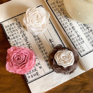 กิ๊บติดผมพลาสติกรูปดอกกุหลาบทำมือสำหรับผู้หญิงยาว6.5ซม. กิ๊บติดผมหางม้าสวยหวานกิ๊บติดผมปลาฉลามเครื่องประดับผม - Product Image 1