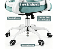 Chaise de bureau ergonomique à dossier haut en maille avec appui-tête réglable, support lombaire et accoudoirs rabattables, mobilier commercial