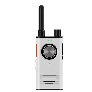 Mini talkie-walkie 400-470 MHz, radio analogique portable avec appairage de fréquence à un bouton, charge Type C, utilisation en extérieur - Product Image 3