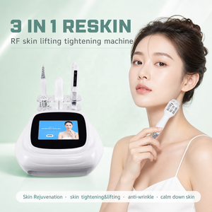 Masajeador Facial 3 en 1 Antienvejecimiento, Hidratación Profunda, Sin Agujas, Dispositivo de Terapia de <span class=keywords><strong>Mesoterapia</strong></span> Facial - Product Image 1