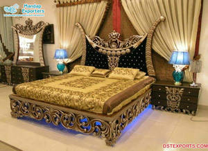 Ensemble de chambre à coucher moderne en bois traité de taille personnalisée en or naturel de luxe meubles de chambre à coucher en bois indiens faits à la main - Product Image 6