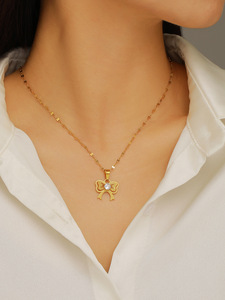 Collar Nocturno vienés: colgante de lazo de cristal desmontable con cadena de labios entrelazados de acero inoxidable de tres capas - Product Image 6