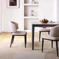 Chaise de salle à manger minimaliste moderne pour la maison et l'hôtel Revêtement en cuir PU Pieds en métal Design ergonomique Confortable et durable