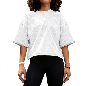 Camiseta Corta Personalizada para Mujer, Corte Cuadrado, Estilo Relajado, Informal, para Verano, con Logotipo Personalizado para Marcas de Ropa - Product Image 1
