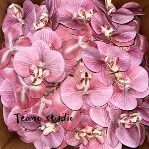 ดอกกล้วยไม้ฟาแลนนอปซิสประดิษฐ์ ของที่ระลึก พิมพ์ลาย 3 มิติ คุณภาพสูง ตกแต่งหัวดอกไม้ ฟูโรชิกิ สวยงาม สำหรับวันแม่ - Product Image 1