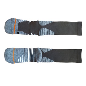 Vente en gros Chaussettes d'hiver en laine durables et confortables personnalisées pour adultes Chaussettes de chasse chaudes en laine mérinos pour le <span class=keywords><strong>ski</strong></span> et le snowboard - Product Image 5
