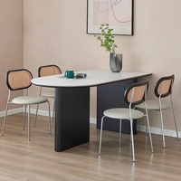 Table à manger ovale noire de style moderne du milieu du siècle avec structure en métal et plateau en ardoise, ensemble de chaises pour salon, 4 places