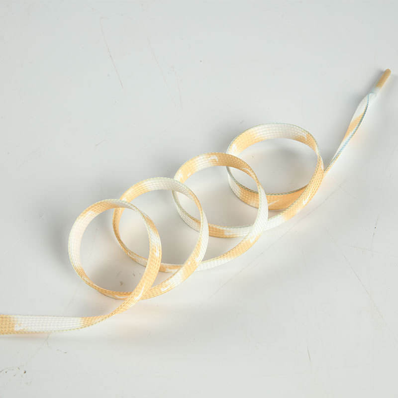 สีเหลือง