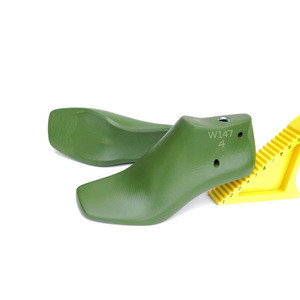 Stampo per sandali e ciabatte da donna stile britannico e americano, con tacco a blocco da 5 cm e punta quadrata, modello W147 - Product Image 3