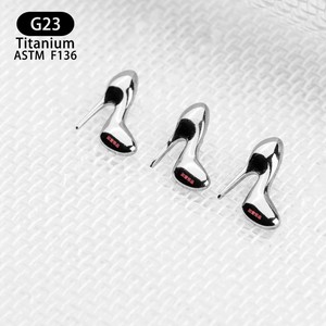 Clous d'oreille en forme de talon haut Yunnique F136 en titane 8mmx6mm, bijoux de piercing de qualité médicale - Product Image 4