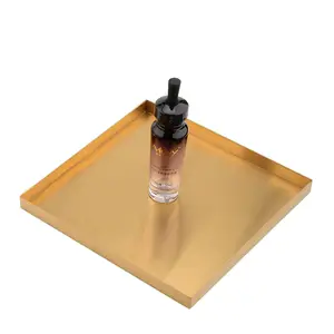 Yüksek rendeleyin paslanmaz çelik kare altın renk masaüstü cilt bakımı tutucu çeşitli eşyalar tepsi parfüm izle küpe tepsileri