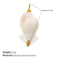 Breloque multi-éléments pour les vacances d'été, plaqué or 18 carats, coquillage et cœur, ambiance estivale vibrante, accessoire polyvalent pour la création de bijoux DIY