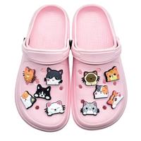 Mignon chat et chiot série bricolage amovible PVC chaussures en caoutchouc souple décoration Clips trou-motif et fleur-conception pour un style unique