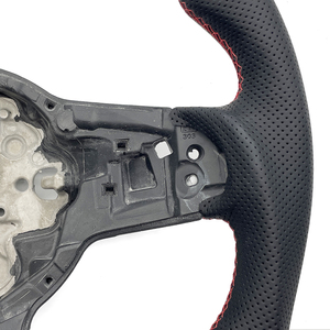 Volante de Fibra de Carbono y Cuero para <span class=keywords><strong>Volkswagen</strong></span> Golf 7 7.5 GTI GTD <span class=keywords><strong>GTE</strong></span> R Polo TRoc GTI Tiguan <span class=keywords><strong>Passat</strong></span> Arteon Atlas CC B7 DSG - Product Image 4