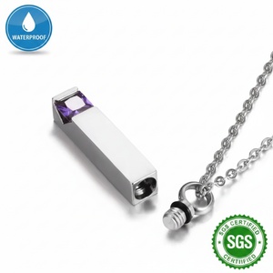 Wholesales Stainless Steel Link Chain Cylinder Zircon Charm Necklace Openable Commemorating Pet Urn Pendant Necklace - Product Image 6