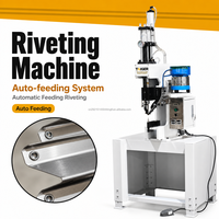 Machine à riveter automatique à grande vitesse pour rivets semi-tubulaires