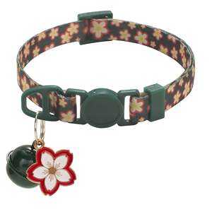 <span class=keywords><strong>Collare</strong></span> per Gatti in Poliestere con Stampa Fiori di Ciliegio, Campanello e Fibbia di Sicurezza - Tessuto Morbido per Gatti Piccoli e Medi, Disponibile in 4 Colori - Product Image 4