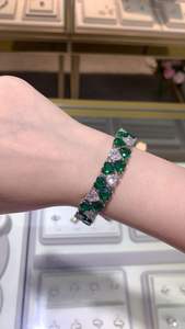 All Fashion Hologram <b>Jade</b> Heart Bracelet Casual/Sporty Rhodium Plated Display Brand <b>Jewelry</b> Unisex - Product Image 4