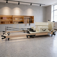 Faltbares Pilates-Reformer-Gerät mit Ahornholzrahmen und Verstellbarem Beinsystem für Kraft-, Flexibilitäts- und Haltungstraining