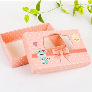 Custom Luxury Magnetic Gift Box with Clear Window for <strong>Wedding</strong> <strong>Chocolate</strong> and Sweet Packaging - Product Image 3