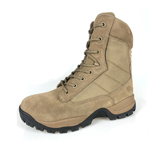 Bottes de désert DFS8 personnalisées en daim de vache vert gris et marron désert - Product Image 1