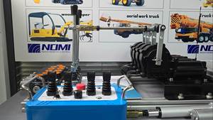 2025 Bán Chạy nhất không dây 24V Crane điều khiển từ xa <span class=keywords><strong>Kit</strong></span> 4 cần điều khiển thủy lực điều khiển cần cẩu tháp xe tải có tính năng chuyển đổi động cơ - Product Image 6