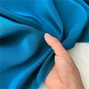 Discount Price Chinese Supplier Soft Feeling Material Wholesale Graceful Silk Crepe De Chine Fabric for Women Summer Dress