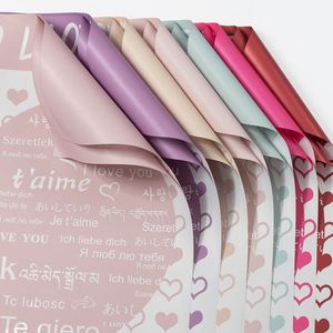 Papier d'emballage floral de luxe 2024, 58*58cm, imprimé avec des lettres d'amour en forme de cœur, pour les fleuristes - Product Image 5