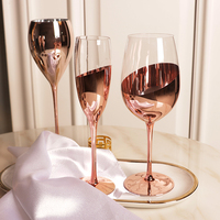 Petite quantité Commande de vin standard de style cuivre pour Champagne or rose Lustre peint en cristal 500ml Collection de verres sans plomb
