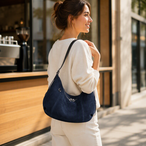 Sac Hobo en Daim de Vachette Personnalisé Bleu Nuit pour Femme avec Double Fermeture Éclair et Bandoulière Réglable – Vente Directe Usine - Product Image 2