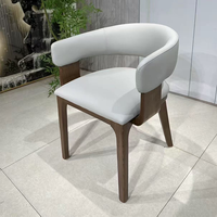 Fauteuil de salle à manger en cuir véritable pour hôtel, chaise de loisirs pour salon d'hôtel 5 étoiles avec siège en velours et bois de chêne ou de noyer pour restaurant