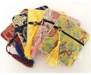 Amazon Hot Selling Chinese Silk Brocade Embroidered Jewelry Pouch Bag