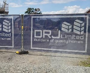 Carteles de vinilo de Pvc para exteriores personalizados, pancarta de impresión de gran tamaño, envolturas de construcción, publicidad, valla de construcción al aire libre, pancarta de malla - Product Image 3