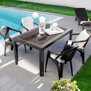 Set di 6 Sedie da Giardino in Plastica Contemporanee Impilabili, Resistenti alle Intemperie e con Filtro UV - Product Image 5