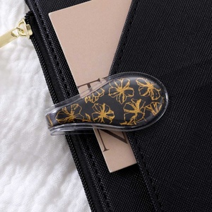 Yihe Meilleure Vente 14 Couleurs En Cuir Lisse Signets Magnétiques pour Livre Pages Anneau Budget Classeurs avec Sac Motif Papeterie Cadeau - Product Image 2
