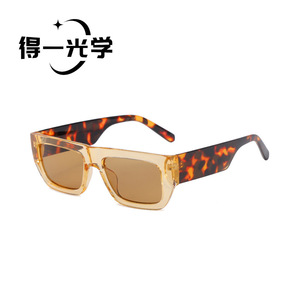 Square Sunglasses Black PC Frame UV400 Women Fashion <b>Eyewear</b> - Product Image 5