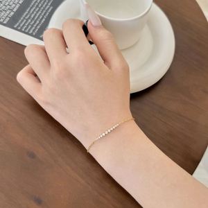 ดีไซน์มินิมอล Dylam เงินแท้ 925 ประดับเพชรคิวบิกเซอร์โคเนีย 5A สร้อยข้อมือปรับขนาดได้พร้อมตัวล็อกแบบเลื่อนสำหรับผู้หญิง - Product Image 6