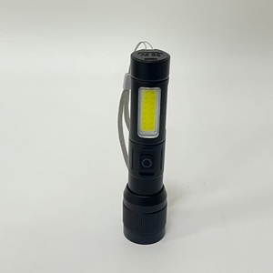 <span class=keywords><strong>Lampe</strong></span> <span class=keywords><strong>torche</strong></span> LED <span class=keywords><strong>rechargeable</strong></span>, étanche IP54, construction en alliage d'aluminium, finition ABS, puissante, zoom réglable, utilisation en extérieur, haute performance - Product Image 4