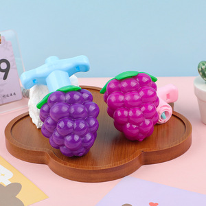 Toupie lumineuse en forme de raisin, jouet lumineux pour enfants de 4 à 7 ans, jouet unisexe - Product Image 2