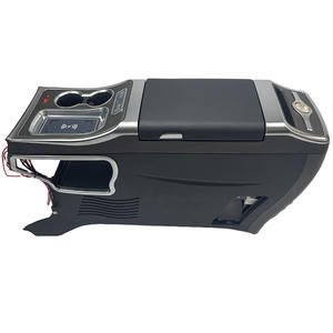 Nouvelle conception 2025 : Boîte de rangement pour console centrale avant avec accoudoir et écran réfrigérant pour kits intérieurs Vito 16-23 - Product Image 1