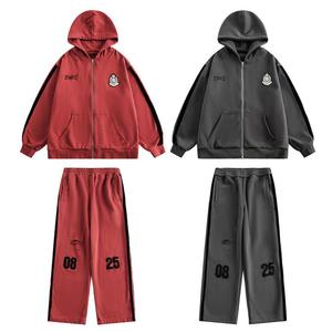 Ensemble de survêtement streetwear imprimé sur demande, broderie usée, fabricant de survêtement, <span class=keywords><strong>jogging</strong></span> rayé pour hommes - Product Image 1