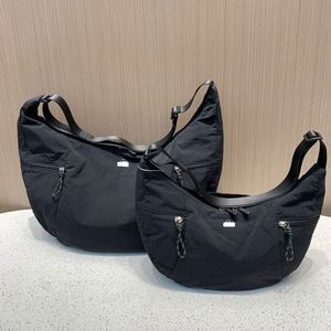 Sac à dumplings A18, Nouveau sac en corne de vache, Sac à main bandoulière pour femme, Sac de sport et de fitness, Sac de yoga hydrofuge - Product Image 2