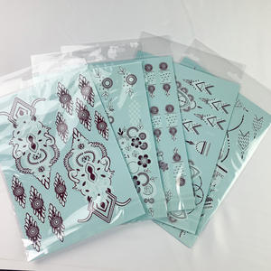 สติ๊กเกอร์สักลายเฮนน่าแบบชั่วคราว ลายศิลปะบนใบหน้าและร่างกาย ปลอดภัยต่อสิ่งแวดล้อม สีขาว สีน้ำตาล สไตล์อินเดีย กันน้ำ ขายส่ง - Product Image 2