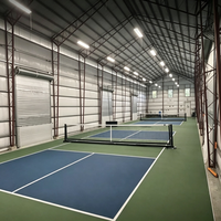 Structure en acier pour terrain de pickleball intérieur, configuration 4 terrains, certifiée AISC, retour sur investissement rapide, directement de l'usine