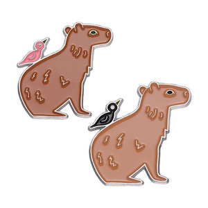 Al por mayor: Pines de metal de dibujos animados, Colección de criaturas encantadoras, Pin de esmalte de capibara lindo, Broches de hipopótamo de recuerdo, Pin divertido de animales - Product Image 1