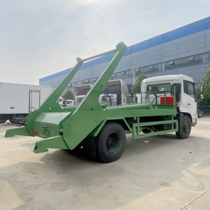 Camion à ordures compacteur hydraulique Dongfeng 12 m³ avec bras oscillant, transmission 4x2 et bennes assorties pour une collecte efficace des déchets - Product Image 4